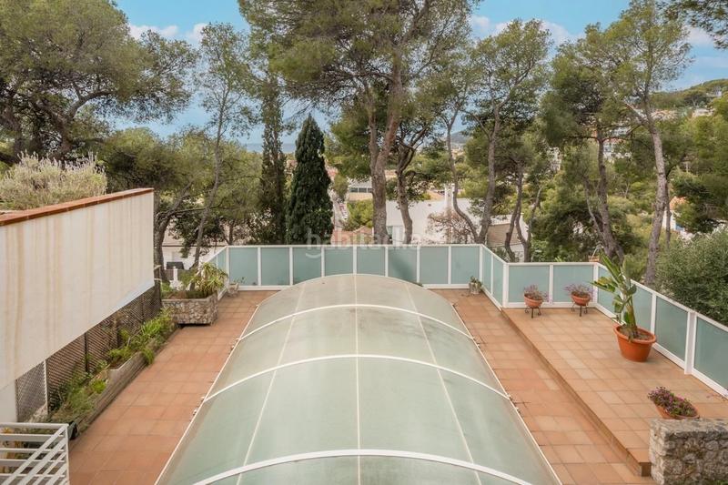 Foto 0b6c2405-37bc-4fad-ad0d-5be751d8b780. Casa con riscaldamento parcheggio piscina in Bellamar Castelldefels