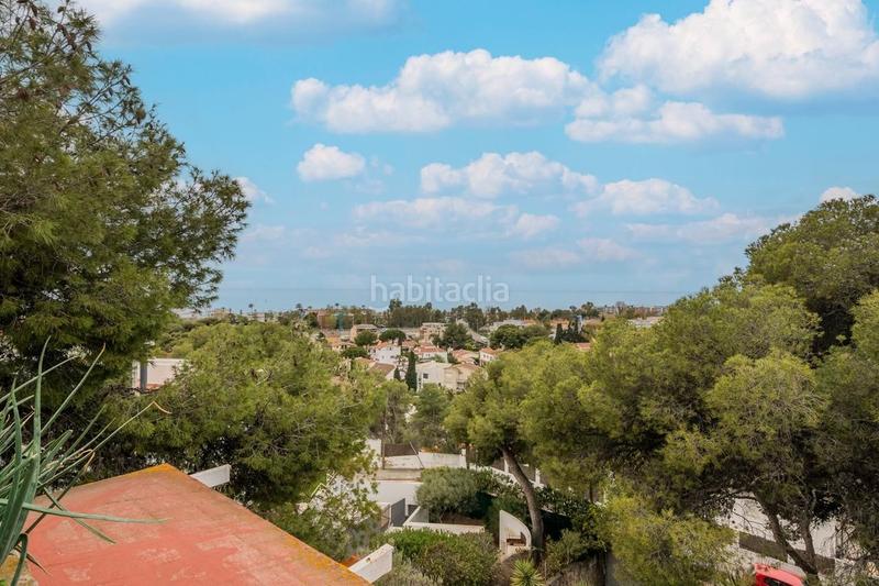 Foto 8deafc9c-2dd3-4806-9795-e4cc2d5f946c. Casa con riscaldamento parcheggio piscina in Bellamar Castelldefels