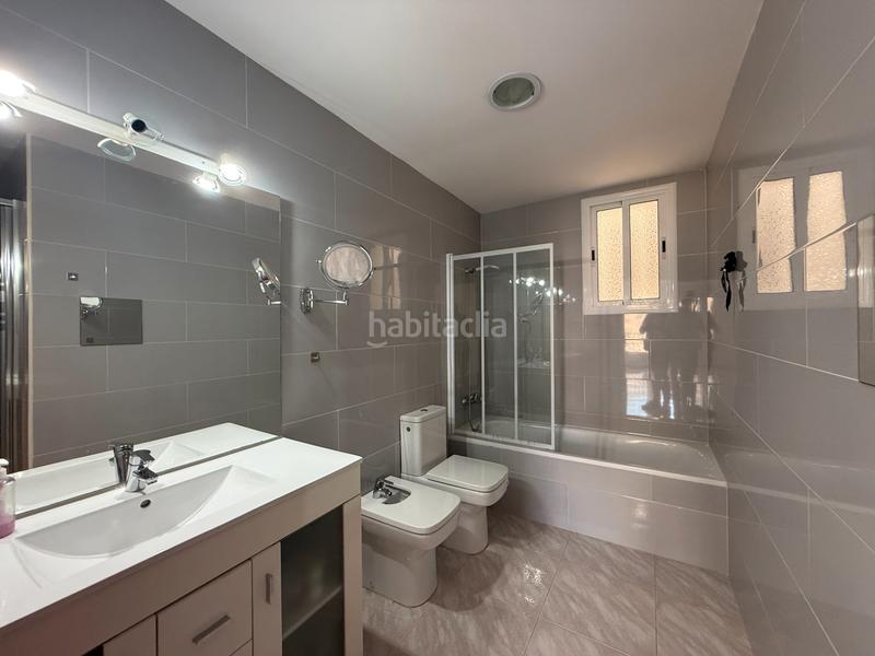 Foto 181a7beb-baff-4251-8b33-51cc0fa9c37e. Casa amb calefacció aparcament piscina a El Poal Castelldefels
