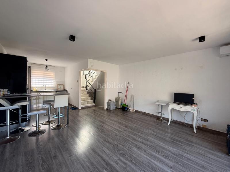 Foto d730c898-b183-4420-9bec-5f1f933b6660. Casa amb calefacció aparcament piscina a El Poal Castelldefels