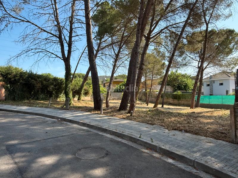 Foto aecb81bb-5be5-4f62-b234-cc8ba359757a. Terrain résidentiel dans carrer besòs 4 dans Begues