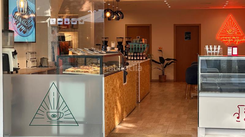 Foto 40ad9e28-1bc5-48bd-8be2-ad6d6c258f8e. Umzug geschäftsraum in rambla de maria casas 80 in Gavà