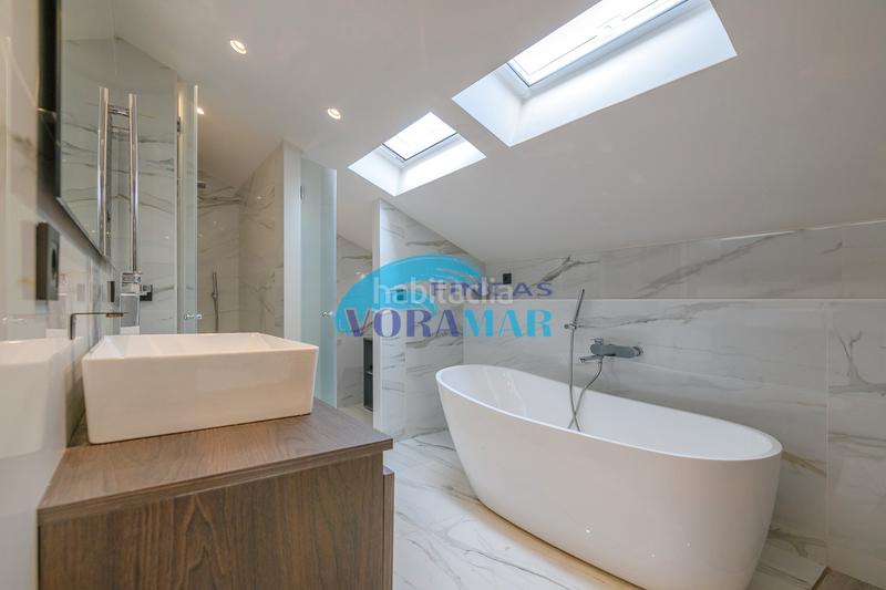 Foto 0cfe2177-790a-42fa-8ac1-77cad36ab41a. Casa en Montmar Castelldefels