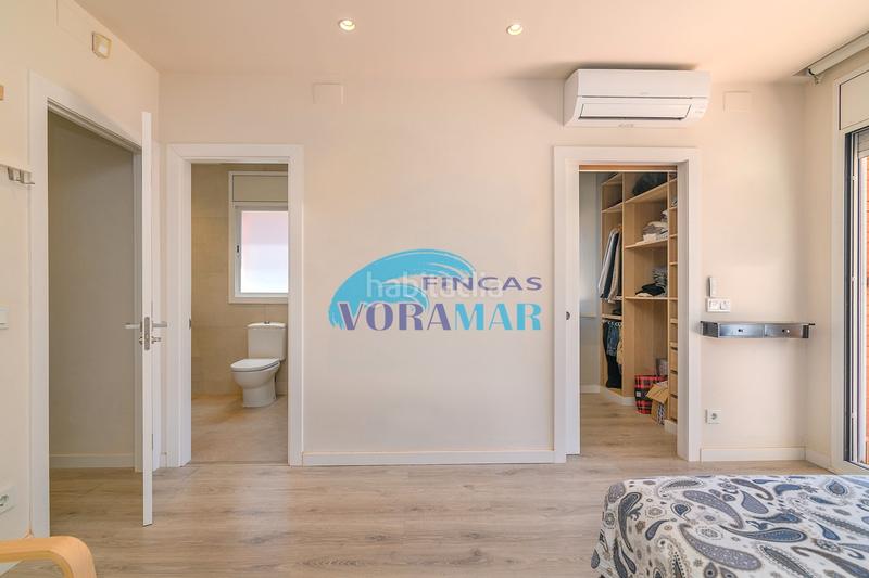 Foto 9f5824f2-345d-4276-bf9c-c1b5c99c6f07. Casa en Montmar Castelldefels