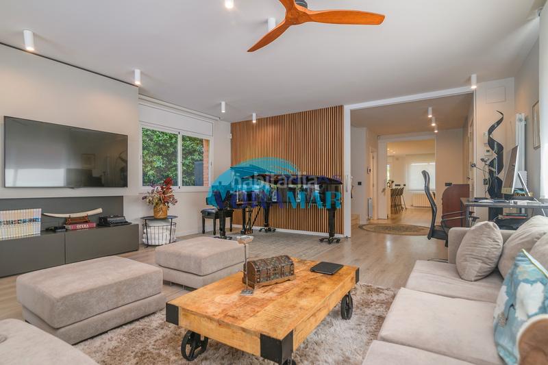 Foto d68c1f53-d253-4f50-92e1-9c762b852007. Casa en Montmar Castelldefels