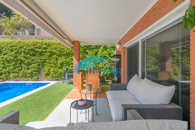 Foto eb0cebed-274f-417c-bb20-d6e267c074ff. Casa en Montmar Castelldefels