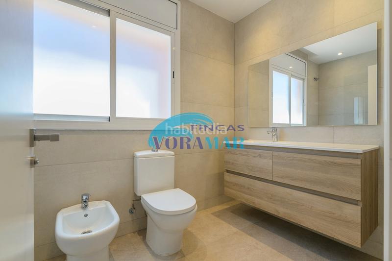 Foto f7edd413-0ba7-45eb-a8ba-39f0979161db. Casa en Montmar Castelldefels