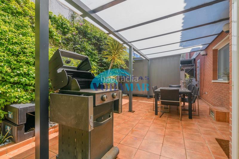 Foto 08bc0af9-b4f6-42e2-9e46-8402afa16ace. House with fireplace heating parking pool in Montmar Castelldefels