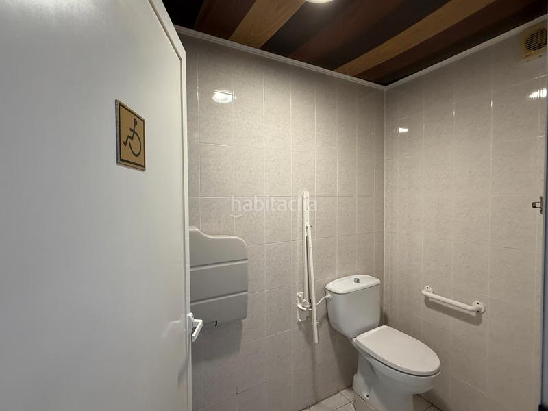 Foto 2234da79-ae2f-41e2-b09f-f2626e8e2bab. Pas-de-porte local commercial dans Mar i Sol Castelldefels