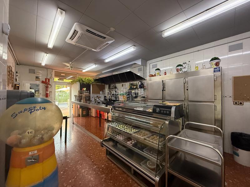 Foto acc9d02f-19f9-4baa-ad31-4746a7512cb4. Trapasso locale commerciale in Mar i Sol Castelldefels