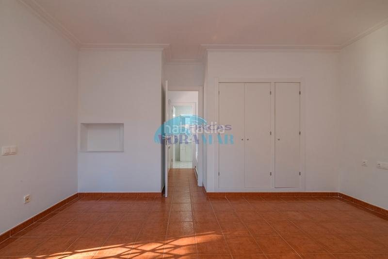 Foto 3b0ede9d-98a0-4c98-a48b-c5d49b52ab08. Casa en La Pineda Castelldefels