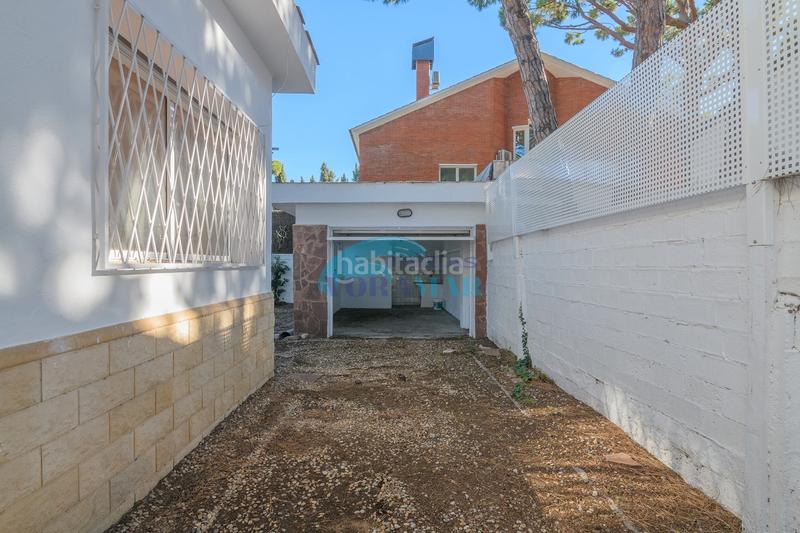 Foto 2abacd9d-ba7e-45fd-a42a-622c46beb3dd. Maison avec chauffage parking dans La Pineda Castelldefels