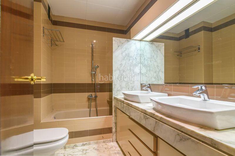 Foto 7d607882-2e8b-4c5d-980e-8b5ee75bd2c5. Piso en Centre-Estació Gavà