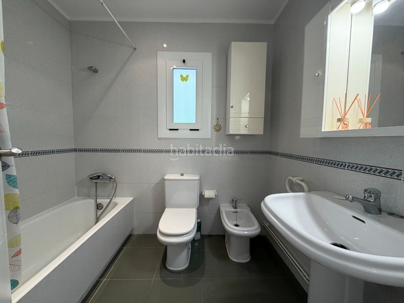 Foto ae17a1ac-59c0-4ba3-a927-da417b65aa7d. Casa amb calefacció aparcament piscina a El Poal Castelldefels
