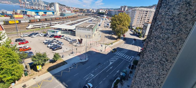 Foto 3d77e304-22b1-4782-8bfa-5c94c9832cf6. Lloguer pis amb calefacció aparcament a Centro - Areal Vigo