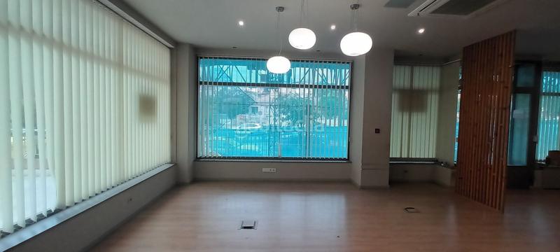 Foto c4acdb5e-3cb3-4d2c-ba10-7ab4fc1e32e0. Local commercial dans Casablanca - Calvario Vigo