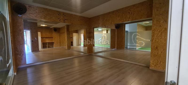 Foto 2f002315-e351-4d34-afa7-012ec8d363d8. Rent business premise in travesía de Vigo - san xoán Vigo