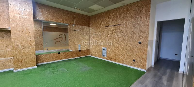 Foto d172e015-d121-4761-8f19-fff2adb70eaa. Alquiler local comercial en travesía de Vigo - san xoán Vigo