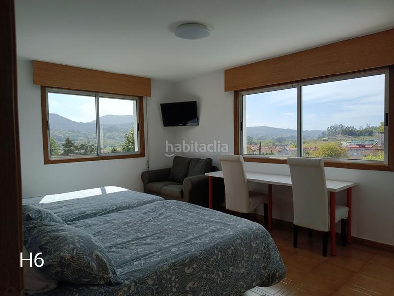 Foto b9e87355-e544-46a6-b2fd-19fc179e6e1e. Casa en Gondomar
