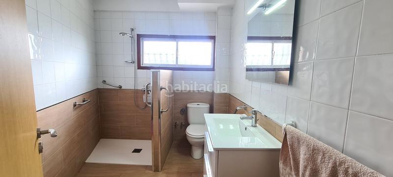 Foto d1705420-ffd6-43ac-96b5-7f7190ba06ff. Casa en Gondomar