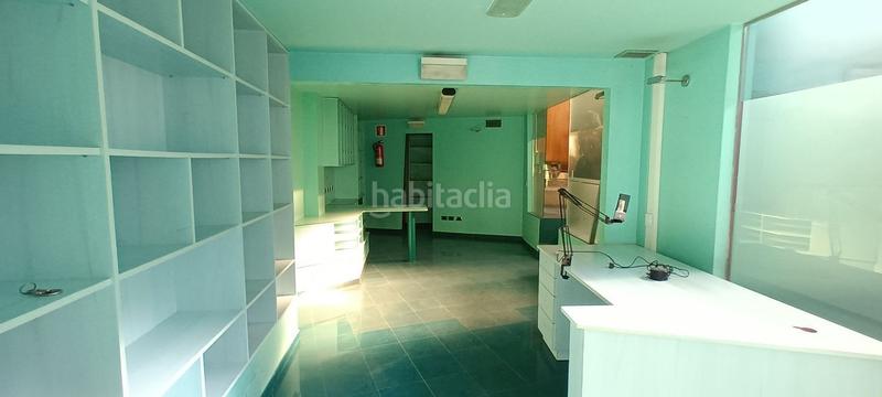 Foto 24641af4-fb5c-45b4-a3a6-fdf93852399f. Local comercial a Casco Vello Vigo