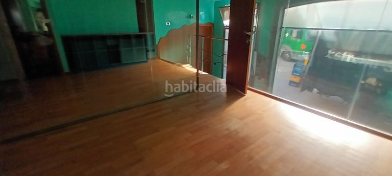 Foto 8f77dff9-8df9-4a10-9bea-0f0f4e95e8ca. Local comercial a Casco Vello Vigo