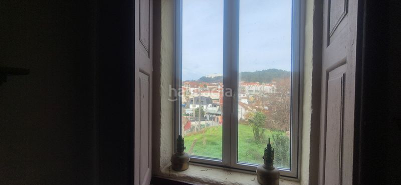 Foto 1fad2808-77d5-4b5a-acdd-07e096ab1c77. Haus mit parking in Bembrive Vigo