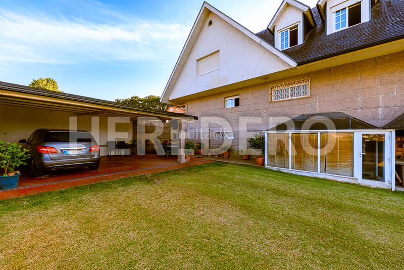 Foto 49599051-60cc-4b5e-ad3f-c16b8962d429. Chalet with fireplace heating parking pool in Valadares - Beade Vigo