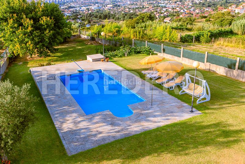 Foto ef9c95db-9e9b-4826-9c86-abf53d01587f. Chalet en Valadares - Beade Vigo