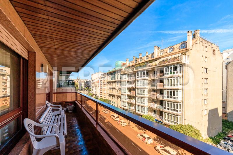 Foto aee7e775-9e11-4e67-954c-2a229c4c4a79. Appartamento con riscaldamento parcheggio in Centro - Areal Vigo