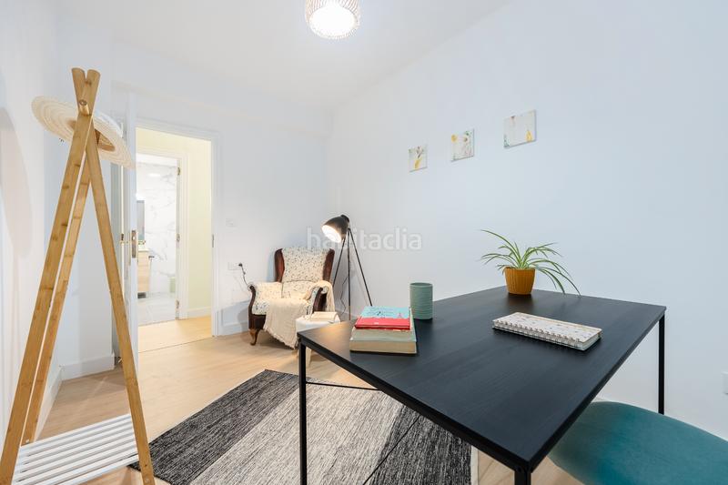 Foto c5ed2524-d8f3-4e98-839d-90d6a0e80e32. Flat with heating in Teis Vigo