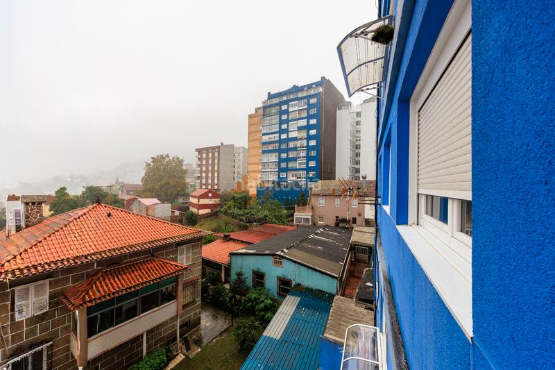 Foto bb4af7b7-46df-4b51-bea2-6af109ac2c46. Piso en Teis Vigo