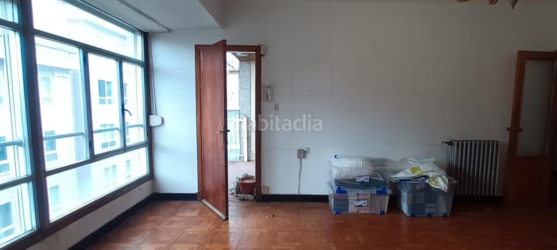 Foto f6b2a392-dc69-4d51-a06b-efff900a57ec. Piso en Plaza España - Corte Inglés Vigo