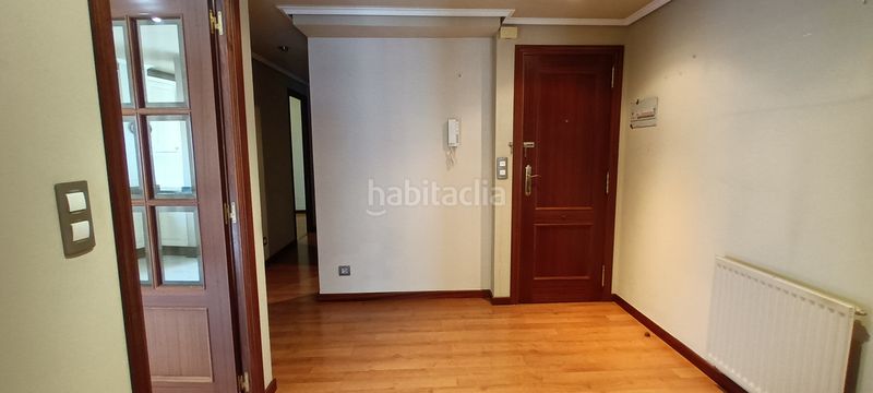 Foto 3b9686cc-bc97-4af1-8522-032eca1f5fb7. Piso en Teis Vigo