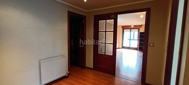 Foto 93eacf18-7b77-4116-9482-d36505d8379a. Piso en Teis Vigo