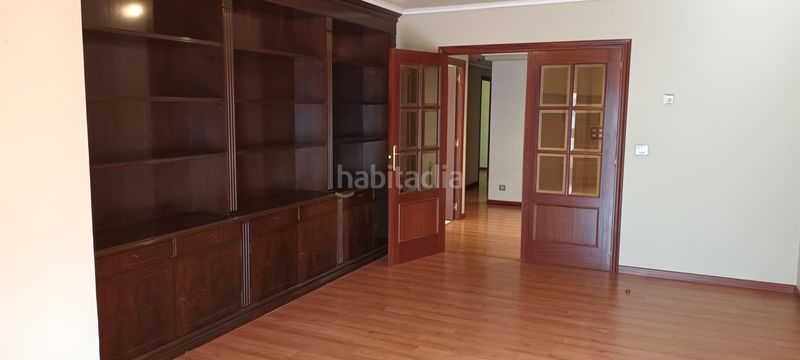 Foto a02ea382-d503-42e4-a2db-30e12d1baca0. Piso en Teis Vigo