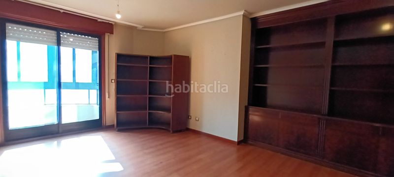 Foto b80be342-d1f9-40d9-a450-f350b1d84767. Piso en Teis Vigo