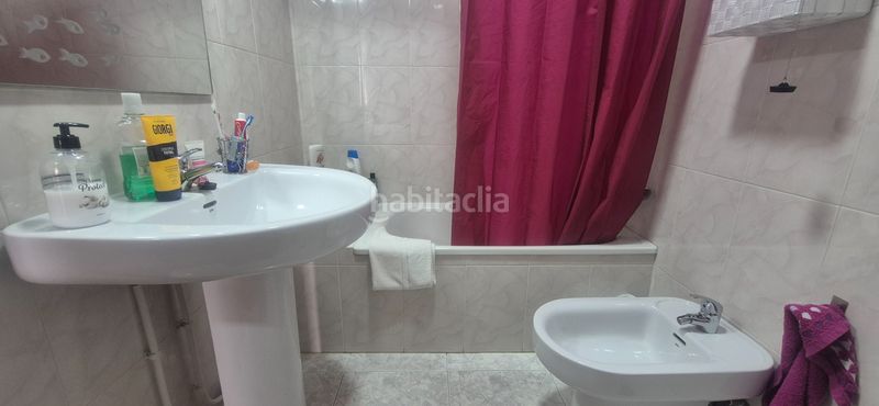 Foto df2401b8-e473-4be6-ac64-71d48f201c87. Pis amb calefacció aparcament a Teis Vigo