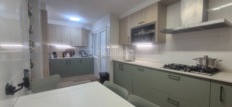 Foto afdd0b92-cdc0-4fed-8038-0ad531f592ff. Piso en Teis Vigo