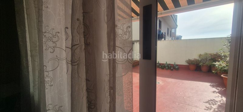 Foto c8d0478d-70dd-4005-be95-c21430a2f014. Piso en Teis Vigo