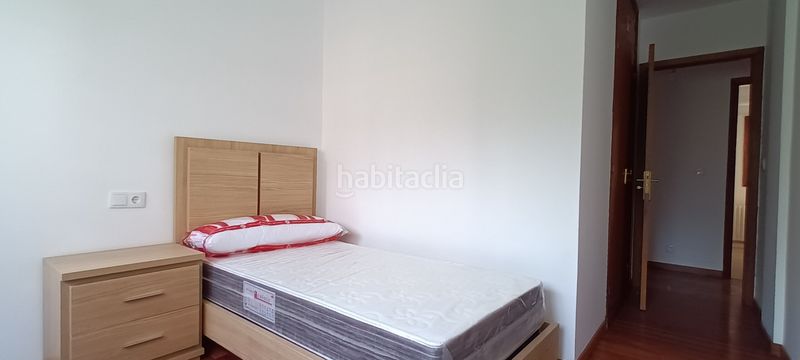 Foto 40287f3d-603b-472d-844a-7167e99b168d. Pis amb calefacció aparcament a Zona Fernández Labreda Pontevedra