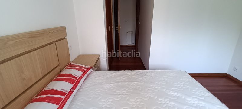 Foto 7958f3a2-cf24-4bee-9942-95085678c1b5. Pis amb calefacció aparcament a Zona Fernández Labreda Pontevedra