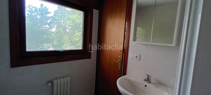 Foto 81f0101c-add1-4451-8910-28e2490bfedc. Pis amb calefacció aparcament a Zona Fernández Labreda Pontevedra