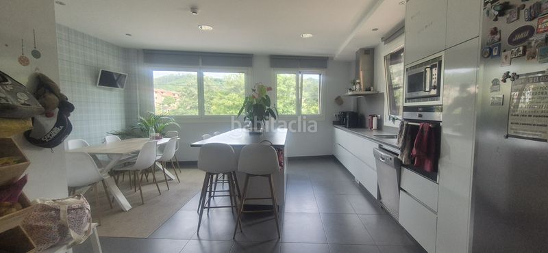 Foto 6ba3d100-86cd-457b-baad-38d8d4c15a70. Chalet en Coruxo - Oia - Saiáns Vigo