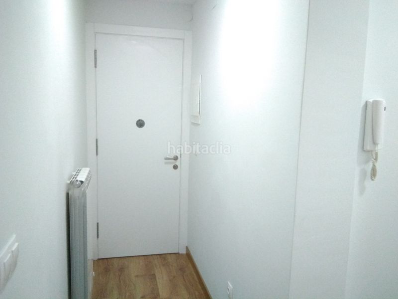 Foto a26b76e8-33fb-4742-92e2-35435a37e3e0. Pis amb calefacció a Plaza España - Corte Inglés Vigo