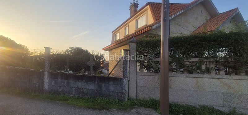Foto 6583d9a7-8741-4952-ad06-100b7c478ddb. Xalet amb xemeneia calefacció aparcament piscina a Vigo