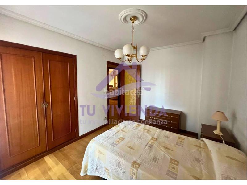 Foto f2b096d9-066d-497c-be4f-345c228584e2. Flat with heating parking in La Rubia Valladolid