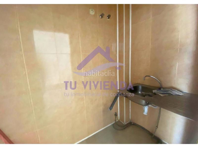 Foto f272e25e-f4c8-4e13-9cf9-ce9e22dbcf35. Local commercial dans Delicias Valladolid