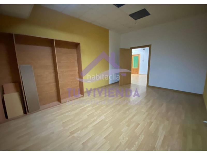 Foto 058df262-d2b4-4c63-9731-6091f21f246a. Local comercial a Delicias Valladolid