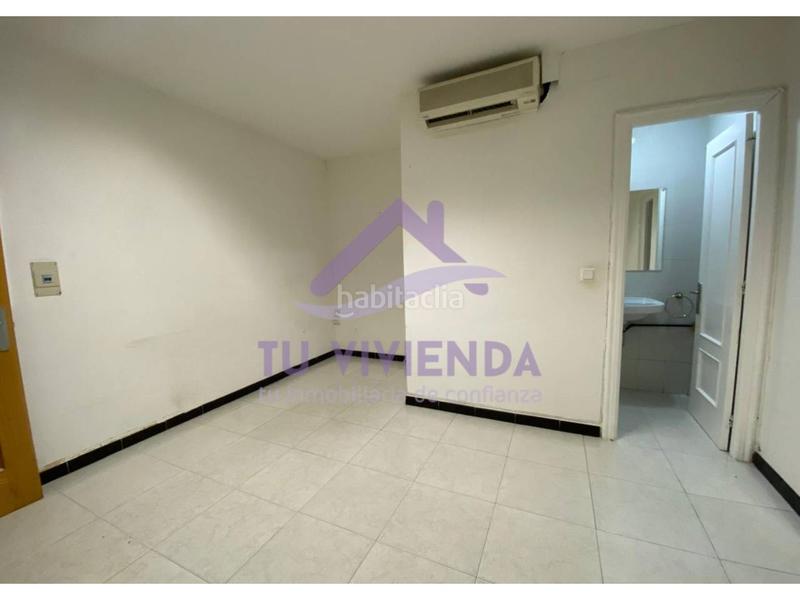 Foto d0d2bb4a-b0b8-4d3a-9890-91efea365d76. Local comercial a Delicias Valladolid